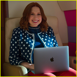 נטפליקס's 'Unbreakable Kimmy Schmidt: Kimmy vs. the Reverend' Interactive Special - See the First Look Photos!