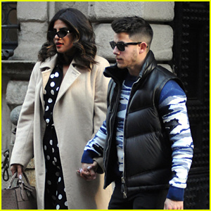 Nick Jonas se drži za roke s Priyanko Chopro v Milanu