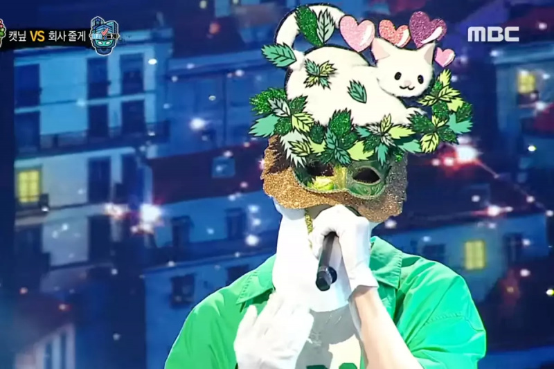 Sledujte: Populární člen chlapecké skupiny převzal SuperM + Charms se svými vokály na skladbě „The King Of Mask Singer“