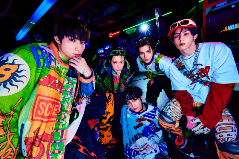 WayV breekt hun verkooprecord in de eerste week met 'FREQUENCY'