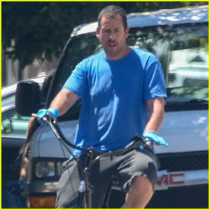 Adam Sandler neemt zijn fiets mee naar een mobiele fietsenwinkel in Malibu | Adam Sandler