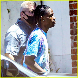 Travis Scott se odpravi v snemalni studio v Hollywood | Travis Scott