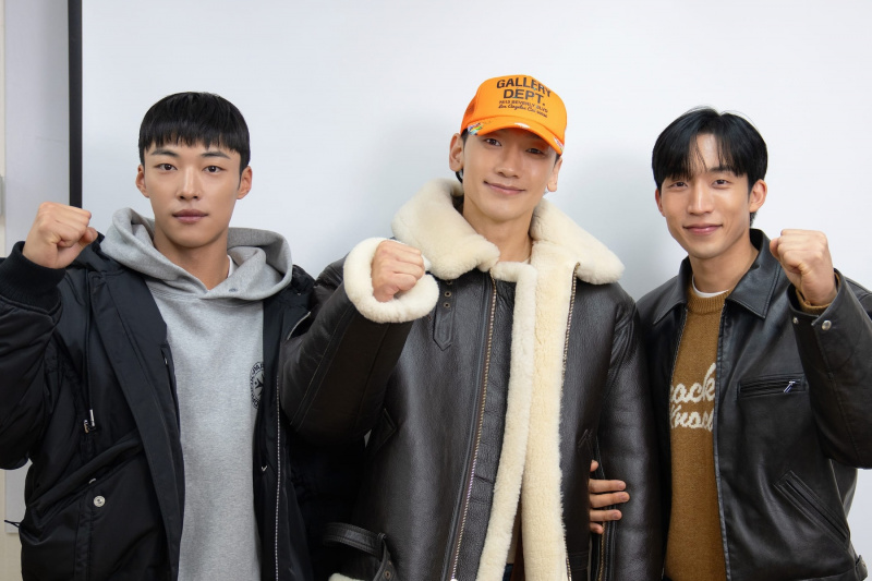 Woo Do Hwan a Lee Sang Yi potvrdili návrat na 2. sériu seriálu „Bloodhounds“ + Rain Joins