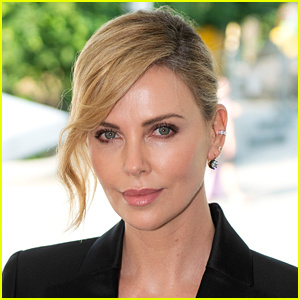 Inihayag ni Charlize Theron ang Nakakagulat na Dahilan Niya's Never Done a Marvel Movie