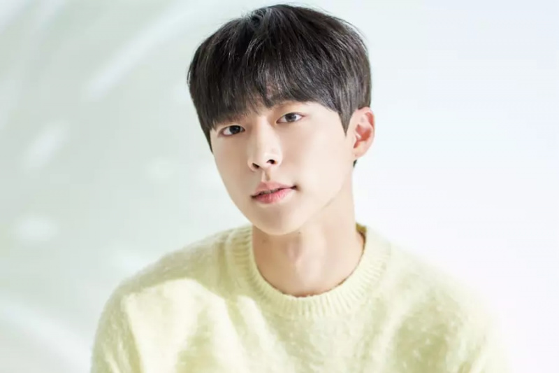 Bae In Hyuk pasirašo su nauja agentūra