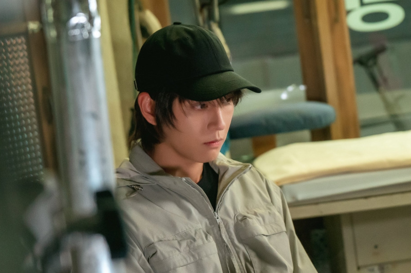 Choi Tae Joon toimii kuin suojeleva vanhempi veli Geum Sae Rokia tulevassa romantiikkadraamassa