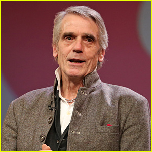 Jeremy Irons Mengatasi Komentar Sebelumnya Tentang Pernikahan & Aborsi Gay | Jeremy Irons