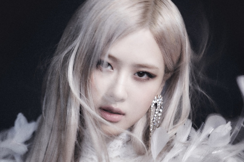 โรเซ่ BLACKPINK กำลังเจรจาเซ็นสัญญากับ THEBLACKLABEL