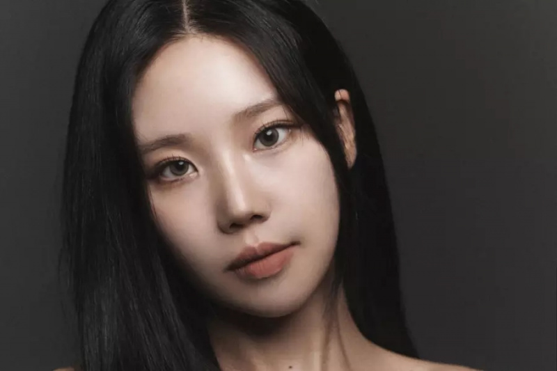 JooE z MOMOLAND podpisuje kontrakt z nową agencją
