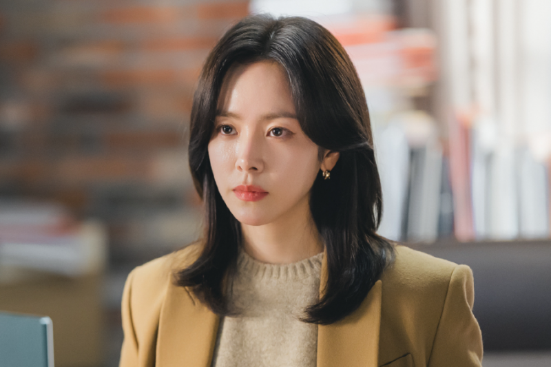 Han Ji Min keskustelee hahmostaan ​​'Love Scoutissa', työskentely Lee Jun Hyukin kanssa ja paljon muuta