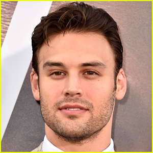 9-1-1's Ryan Guzman undskylder for Racial Slur-kommentarer | Ryan Guzman