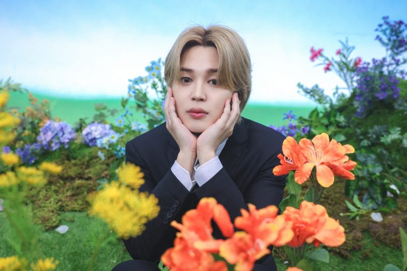 'Who' di Jimin dei BTS diventa la sua prima canzone da solista a rimanere 11 settimane nella classifica ufficiale dei singoli del Regno Unito
