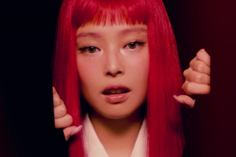 Anschauen: BLACKPINK's Jennie Announces Release Date For First Studio Album 'Ruby'
