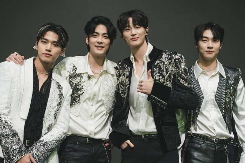 „Lovely Runner“ popiera správy o účasti skupiny Byeon Woo Seok na obrazovke Eclipse na konferencii KCON