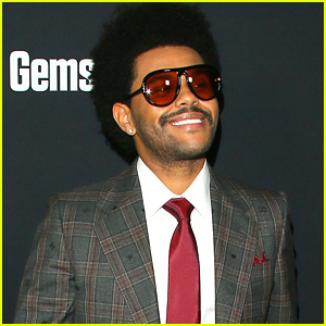 The Weeknd's 'Blinding Lights' Lands at #1 on Billboards Hot 100 Chart