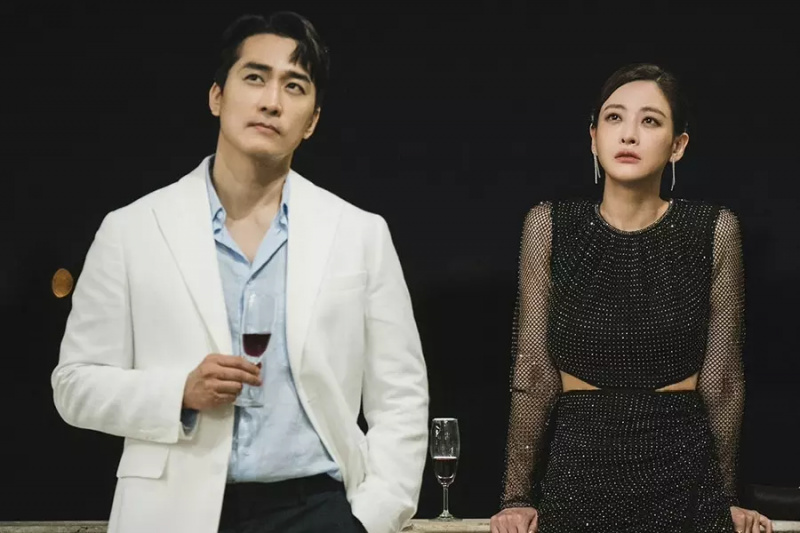 Song Seung Heon og Oh Yeon Seo deltar i en spent nervekrig i «The Player 2: Master Of Swindlers»
