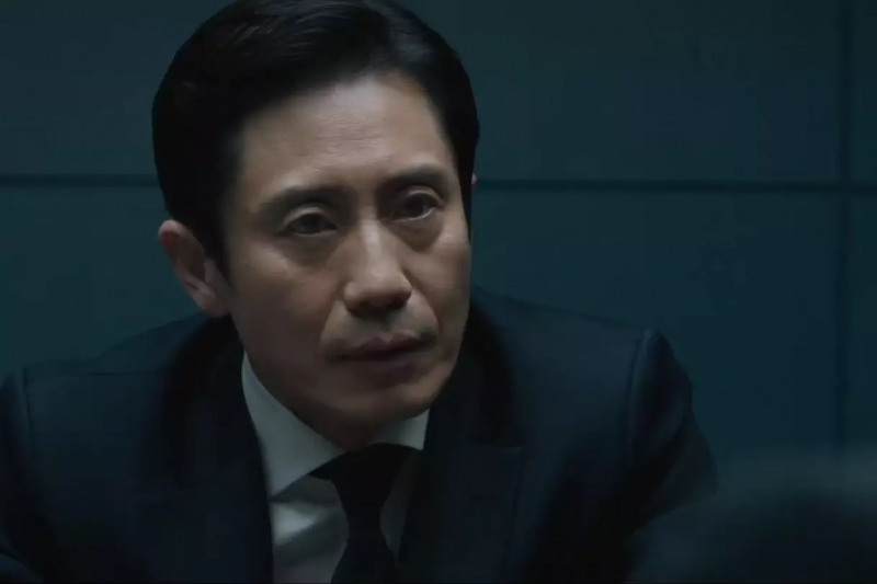 Regarder : Shin Ha Kyun est un chef d'équipe d'audit au cœur dur qui ne fait preuve d'aucune indulgence dans le teaser de 'The Auditors'