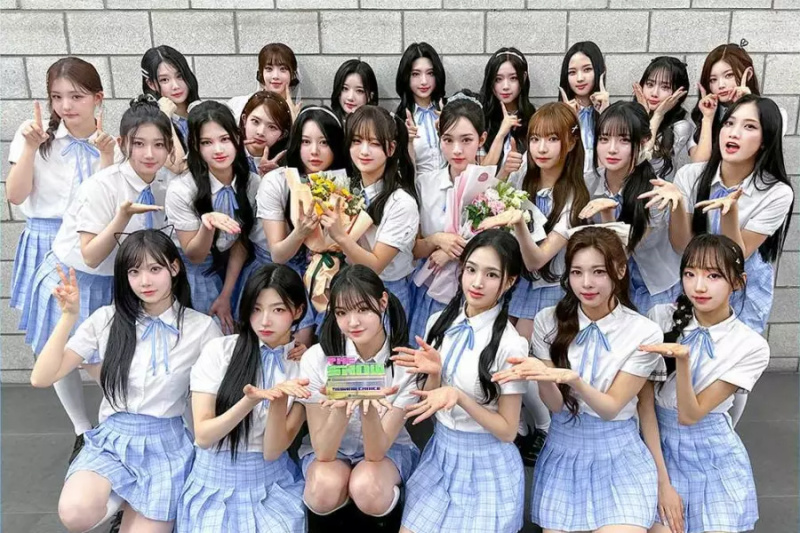 Xem: tripleS giành chiến thắng đầu tiên đầy nước mắt trên “The Show” với “Girls Never Die”; Màn trình diễn của Kim Jae Hwan, YOUNITE, v.v.