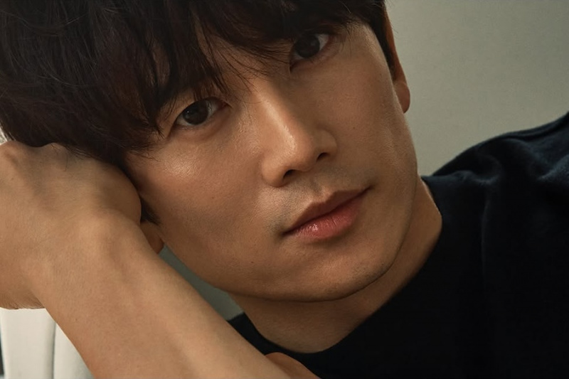 „Ji Sung In Gespräche über die Hauptrolle in neuem Zeitreisedrama“