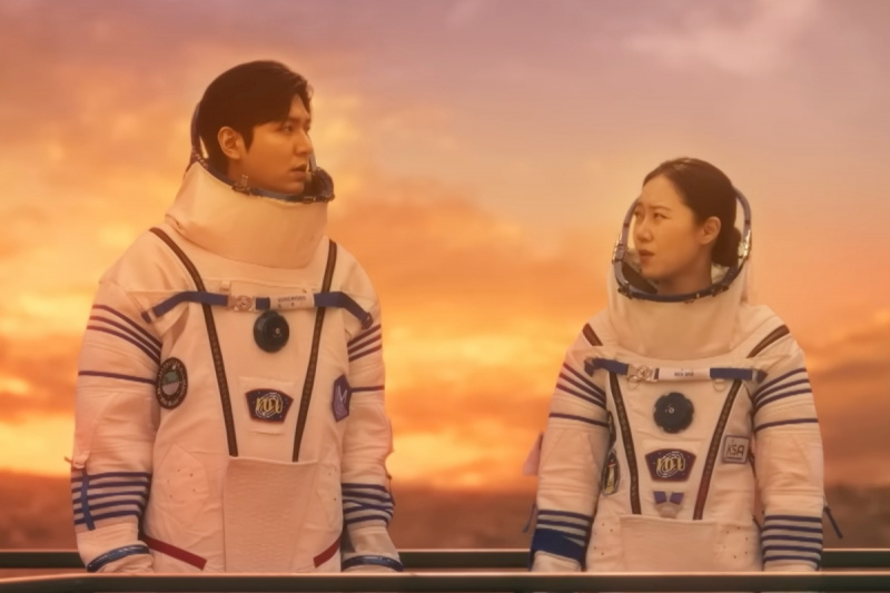 Se: Lee Min Ho og Gong Hyo Jin søger ikke at redde verden i fræk teaser til nyt drama 'When The Stars Gossip'