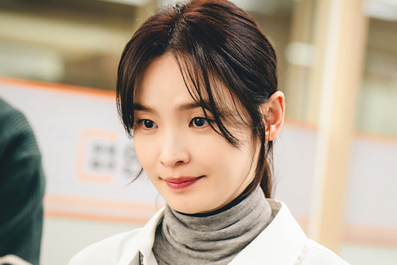 Jeon Mi Do Memutuskan Untuk Menerbitkan Scoop Dahulu Dan Berurusan Dengan Bosnya Kemudian Dalam Drama Baru 'Connection'