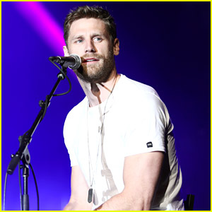 Chase Rice reagerer på tilbakeslag på sin fullpakket konsert, ber fansen følge reglene ved neste show | Chase Rice