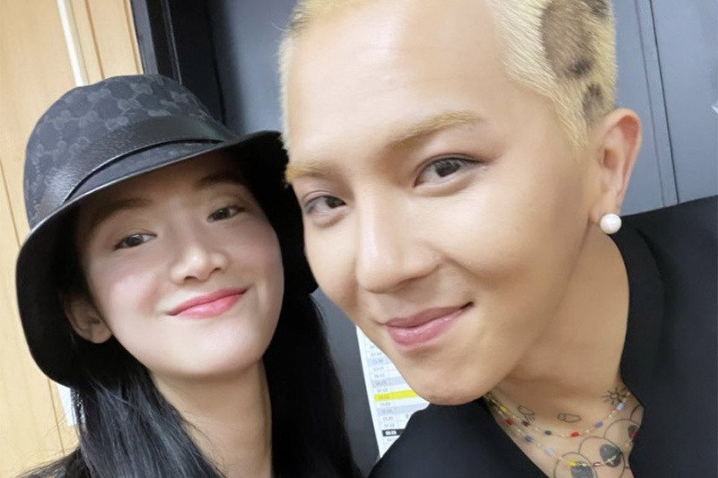 Song Mino Dan Park Ju Hyun Dilaporkan Berpacaran + Agensi Mengulas Ringkas