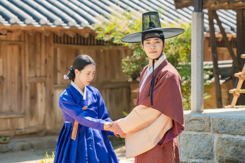 Lim Ji Yeon a Choo Young Woo jsou zamilovaný manželský pár v 'The Tale Of Lady Ok'