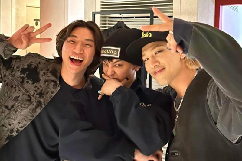 들어보세요: G-Dragon이 새 싱글을 발표합니다'HOME SWEET HOME' Featuring Fellow BIGBANG Members Taeyang And Daesung