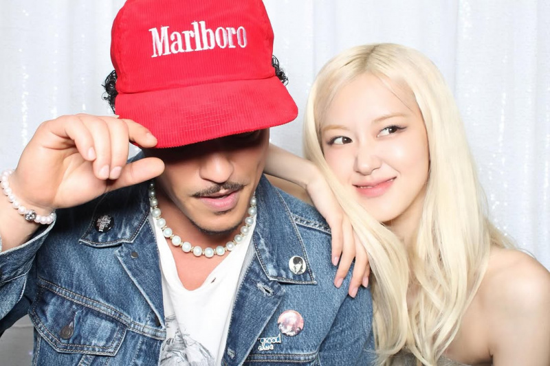 Rosé和Bruno Mars的“ Apt”。返回Billboard Global Dever上的第一名。美国图表 +​​扩展了自己的记录