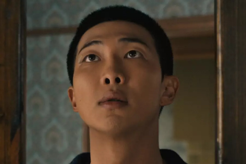 BTS 的 RM 凭借新歌《Come Back To Me》横扫全球 iTunes 排行榜