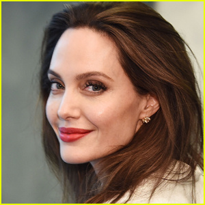 Angelina Jolie face o donație „extrem de generoasă” pentru o limonadă a doi băieți pentru o cauză importantă | Angelina Jolie