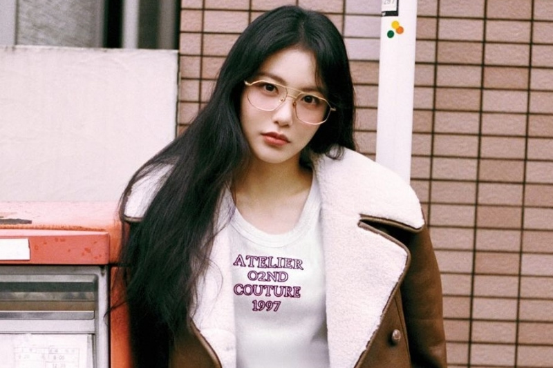 شين يي أون تتحدث عن درامتها الأخيرة'Jeongnyeon: The Star Is Born,' Her Hopes For 2025, And More