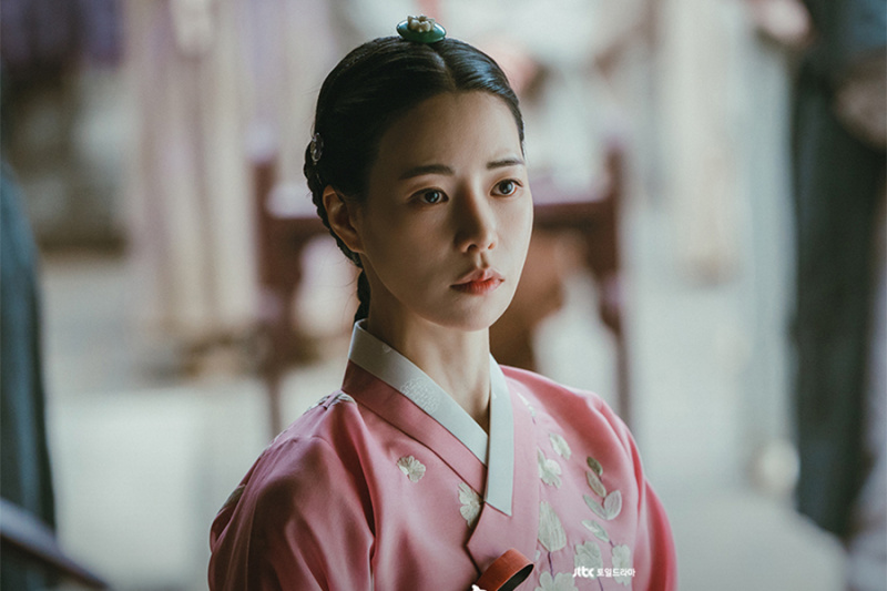 Lim Ji Yeon omfavner sin nye identitet og forbereder sig på at tage modige skridt i 'The Tale Of Lady Ok'