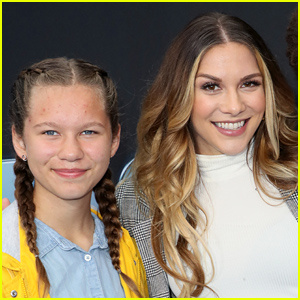 Allison Holker giria dukrą Weslie už tai, kad ji stojo už save | Allison Holker