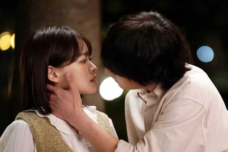 Jang Ki Yong fait une déclaration romantique à Chun Woo Hee dans 'La famille atypique'