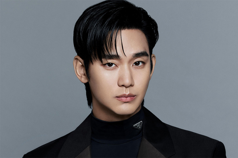 Kim Soo Hyun Resmi Diumumkan Sebagai Brand Ambassador Terbaru Prada
