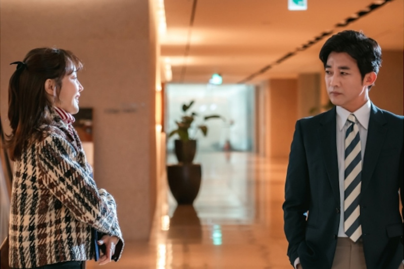Ahn Jae Wook respinge propunerea lui Uhm Ji Won cu o atitudine nepoliticosă în viitoarea dramă de weekend