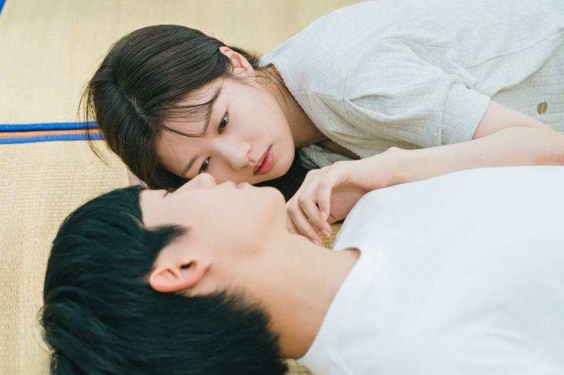 Jung So Min Bersiap Tanggapi Pengakuan Jung Hae In di 'Love Next Door'
