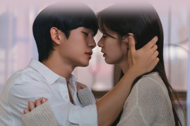 'Love Next Door' Menyapu Posisi Teratas Pada Peringkat Drama dan Aktor Paling Menarik