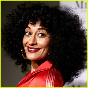 Tracee Ellis Ross wspomina, jak kazano jej „podgrzać” włosy | Tracee Ellis Ross