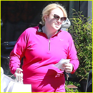 Ο Rebel Wilson ανοίγει για την εκπροσώπηση σε μεγάλο μέγεθος σε πρωταγωνιστικούς ρόλους: «Είναι ακόμα άδικο» | Rebel Wilson