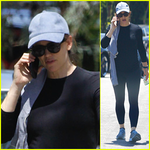 Jennifer Garner läheb pärastlõunasele jalutuskäigule keset karantiini | Jennifer Garner