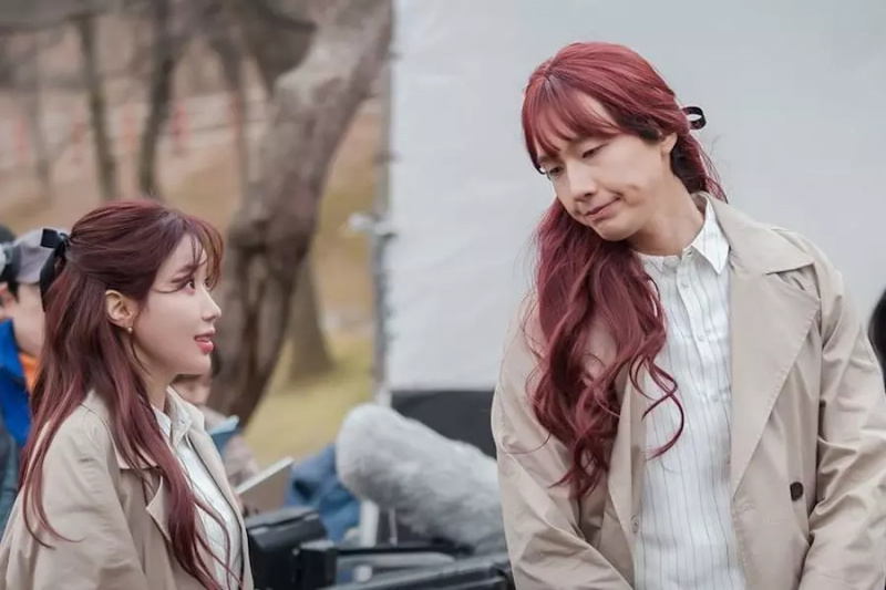 Ji Hyun Woo muutub Im Soo Hyangi duubliks filmis 'Ilu ja härra romantika'