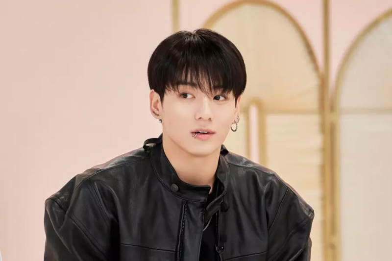 จองกุก BTS กวาดชาร์ต iTunes ทั่วโลกด้วยเพลง Never Let Go