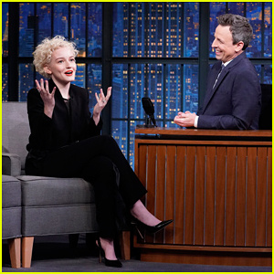 Julia Garner Dünyanın En Kötü Yardımcısı Olacağını Söyledi! | Julia Garner
