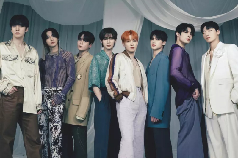 ATEEZ monte sur le Billboard 200