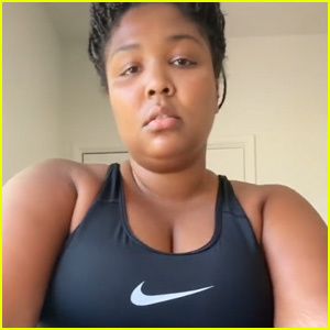 Lizzo Menunjukkan Latihannya Dengan Mesej Berkuasa untuk'Fat Shamers' - Watch! (Video)
