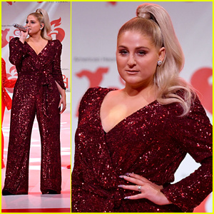 Meghan Trainor sfârâie pe pistă în timpul prezentării de modă Go Red | Meghan Trainor