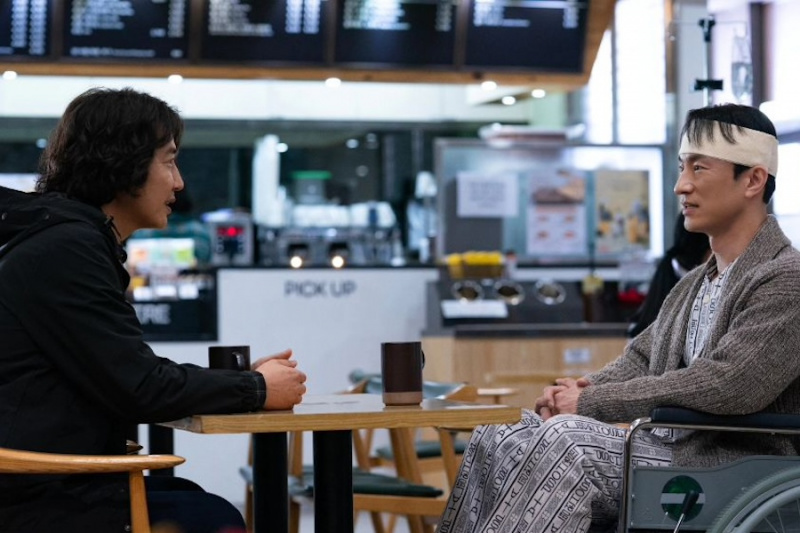 Kim Byung Chul e Yoon Sang Hyun têm um relacionamento complexo em “família perfeita”
